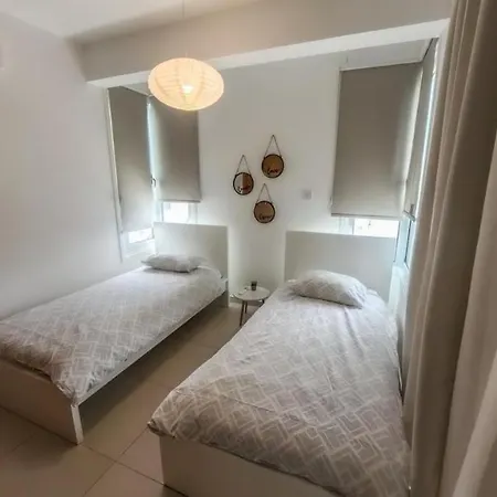 Hi Royal * 페리볼리아